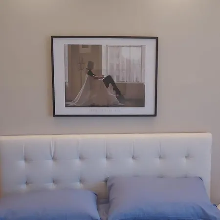 Apartament Mycosmostudio *